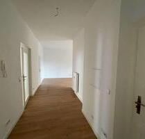 Große Kaßbergwohnung mit Einbauküche und Balkon - Chemnitz Kapellenberg