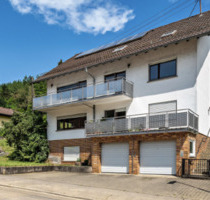 Geschmackvolle 4-Raum-Wohnung mit Balkon und EBK in Mosbach