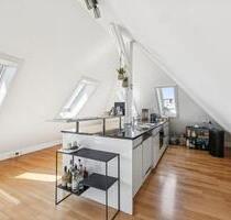 Charmante Maisonette Wohnung mit Dachterasse - Ludwigsburg