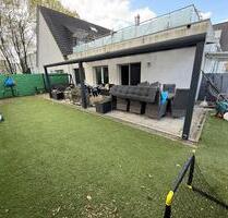 Stilvolle Gartenwohnung mit privatem Eingang + PKW-Stellplatz - Krefeld Gartenstadt
