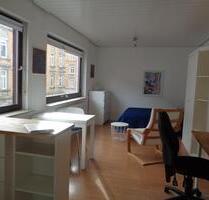 Nur Nichtraucher: Möbl. 1-Zimmer-Whg in 70176 Stuttgart-West