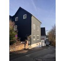 Stadthaus im Zentrum – saniert, zentral, historischer Flair - Gummersbach