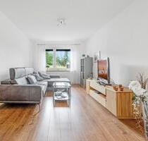 Schöne Einliegerwohnung 60qm zum 01.10. - Bremen Häfen