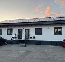 Große 2-Zimmer-Dachgeschosswohnung mit Dachterrasse - Gangkofen