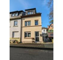 Reiheneckhaus in direkter Rheinlage - Boppard