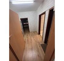 2 Zimmer Wohnung mit Großem balkon in Bad Cannstadt - Stuttgart Bad Cannstatt