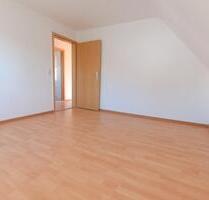 Ruhige 3-Zi.-Wohnung mit Stellplatz in Eislingen - Eislingen (Fils)