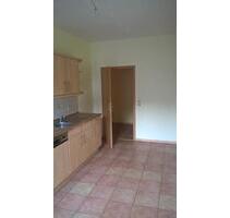 2-Raum Wohnung - 410,00 EUR Kaltmiete, ca.  75,00 m² in Gröditz (PLZ: 01609)