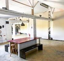 Studio Space available - shared art Studio - Berlin Mitte