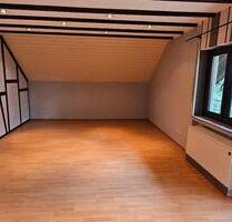 Ruhige, helle 3 ZKB Wohnung ab 01.03. zu vermieten - Zerf