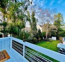 *Helle, kurparknahe, ruhige, möblierte 2-ZKB, Balkon+ Gartenblick - Bad Nauheim