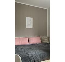 1 Zimmer Wohnung befristet 15.Juli-01.October Bockenheim - Frankfurt am Main