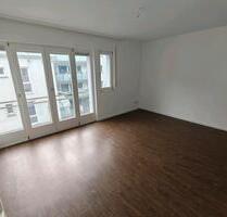 Helle 2-Zimmer-Wohnung mit Fußbodenheizung & französischem Balkon - Wiesbaden Nordost