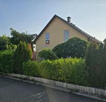 Attraktives Haus mit sieben Zimmern in 75365, Calw-Wimberg