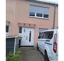 Gepflegtes Reihenmittelhaus - 340.000,00 EUR Kaufpreis, ca.  86,00 m² in Wesseling (PLZ: 50389)