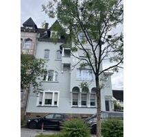**Altbaucharme, helle 3 Zimmer Wohnung mit hohen Decken in zentraler Lage von Wermelskirchen **