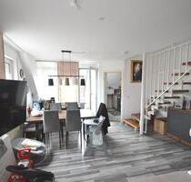 Charmante Maisonette-Dachgeschosswohnung in Schönaich