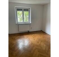 Helle, schöne 2,5 Zimmerwohnung gegenüber dem Olympiapark - Nandlstadt