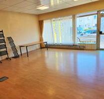 Büro und Praxisfläche - 1.400,00&nbsp;EUR Kaltmiete, ca.&nbsp; 100,00&nbsp;m&sup2; in Petersberg (PLZ: 36100)