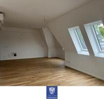 Erstbezug! Dachtraum über 2 Ebenen, Wintergarten, Klimaanlage, Lift hält in Wohnung! - Dresden Blasewitz