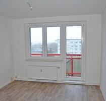 sanierte 3-Raum-Wohnung, Badewanne, Balkon! Bezug ab 01.09.2025 möglich! - Sangerhausen