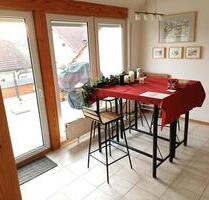 4- Zimmer Besondere Mietwohnung in Karlsdorf, Stellplatz, Keller - Ubstadt-Weiher