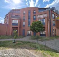 Gemütliche 2-Raum Dachgeschosswohnung mit Einbauküche - Bitterfeld-Wolfen