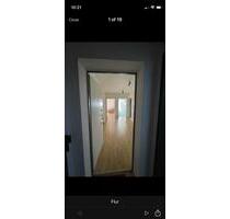 Lichtdurchflutet Souterrainwohnung - WG geeignet mit Einbauküche - Friedberg (Hessen)