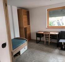 Zimmer mit Bad - 600,00 EUR Kaltmiete, in Meersburg (PLZ: 88709)