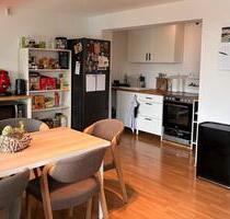 Lichtdurchflutete Dachgeschosswohnung mit 3 Zimmern - Aachen Aachen-Mitte