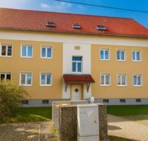 Am Sportplatz 2 - Charmante 3- Raum- EG- Wohnung in begehrter Lage von Freital Pesterwitz- 66,18 m²