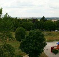 Große 1-Raumwohnung mit Einbauküche und tollem Blick - Zeitz