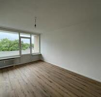 ~ Lichtdurchflutete 3-Zimmerwohnung ** Frisch saniert ** Balkon ~ - Ahlen Dolberg