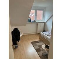 3 Zimmer Dachgeschosswohnung Schleswiger Str. Flensburg - Schuby