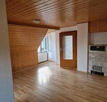 Helle 2-Zimmer Dachgeschosswohnung nähe Campus Design - Coburg