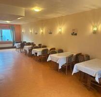 Raumvermietung - 300,00 EUR Kaltmiete, ca.  100,00 m² in Garbsen (PLZ: 30827) Berenbostel