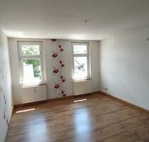 Geräumige 4 Zimmerwohnung im Sanierten Altbau 92m² 2. Obergeschoß - Rodewisch