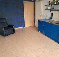 Monteurszimmer - 300,00 EUR Kaltmiete, ca.  18,00 m² in Lebach (PLZ: 66822)