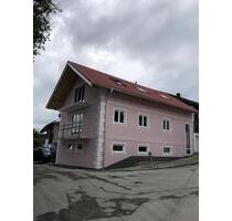 Neubau Wohnung 3,5 Zimmer - 1.900,00 EUR Kaltmiete, in Antdorf (PLZ: 82387)