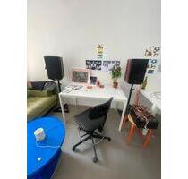 Studio in Kreuzberg - 150,00 EUR Kaltmiete, ca.  140,00 m² in Berlin (PLZ: 10999) Friedrichshain-Kreuzberg