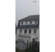 Haus zu Verkaufen - 95.000,00 EUR Kaufpreis, ca.  85,00 m² in Helmbrechts (PLZ: 95233)