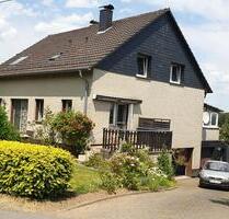 3 Zimmer 80qm Dachgeschoßwohnung mit Garage - Overath