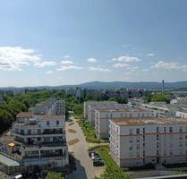 Charmante 3-Zimmer-Wohnung mit Balkon, Taunusblick und Tiefgarage - Frankfurt am Main Mitte-West