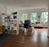 Arbeitsplatz Schreibtisch Büroplatz bei Hoheluftbrücke - Hamburg Hoheluft-West