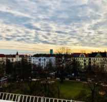 Dachgeschoss mit 3 Terrassen davon eine Aufdachterrasse mit spektakulärem 360-Grad-Rundumblick - Direkt am Boxhagener Platz - - Berlin Friedrichshain-Kreuzberg