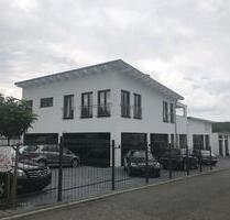 Alfter-Witterschlick, Lagerhalle mit 50m², großes Rolltor, WC und PKW-Stellplatz.