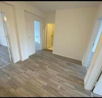 Sanierte 3-Zimmer-Wohnung Saarbrücken mit Balkon - Völklingen