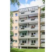 Wohnen im Grünen, traumhafte 2-Zimmer-Wohnung mit Balkon! - Dresden