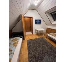 Voll möblierte Dachgeschosswohnung - Essen Stadtbezirk III