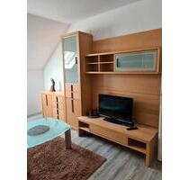 Dachgeschoss Wohnung zu vermieten - Duisburg Hamborn